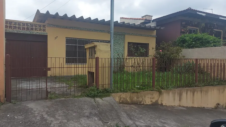 Foto 1 de Casa com 1 Quarto à venda, 200m² em Vila Santana, São Paulo