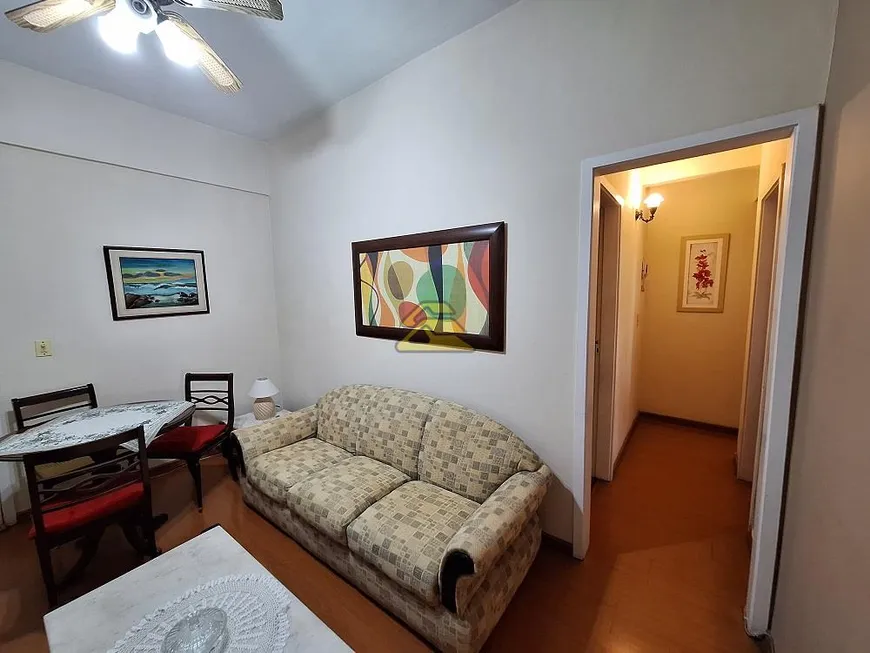Foto 1 de Apartamento com 2 Quartos à venda, 62m² em Copacabana, Rio de Janeiro