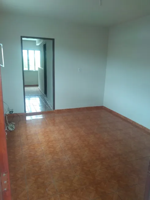 Foto 1 de Casa com 1 Quarto para alugar, 50m² em Rocha, São Gonçalo