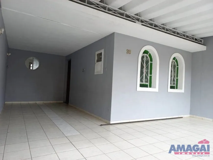 Foto 1 de Casa com 2 Quartos à venda, 90m² em Parque Itamarati, Jacareí