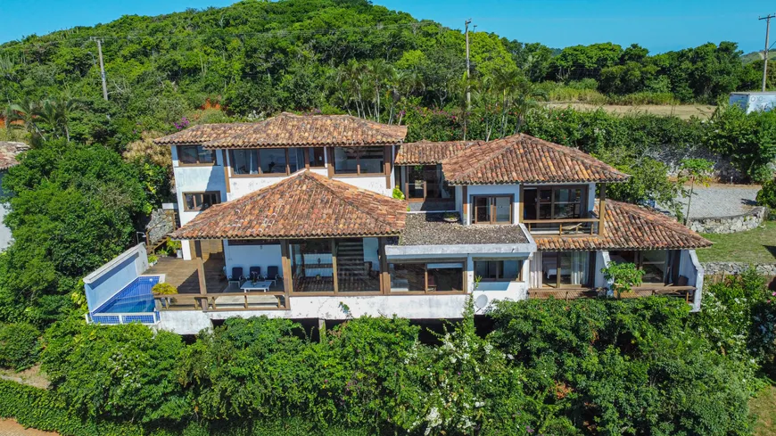 Foto 1 de Casa de Condomínio com 5 Quartos à venda, 196m² em Joao Fernandes, Armação dos Búzios