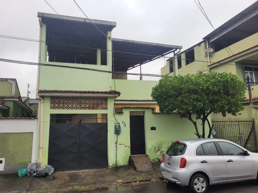 Foto 1 de Casa com 3 Quartos à venda, 194m² em Centro, Nova Iguaçu