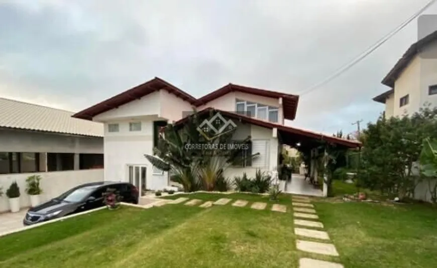 Foto 1 de Casa com 3 Quartos à venda, 270m² em Ingleses do Rio Vermelho, Florianópolis