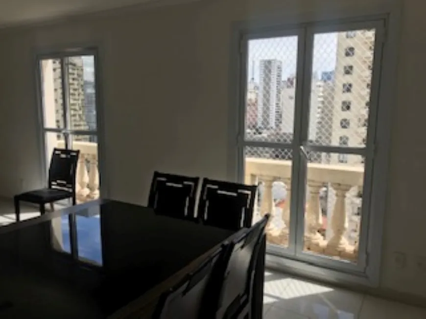Foto 1 de Apartamento com 3 Quartos à venda, 140m² em Jardim América, São Paulo