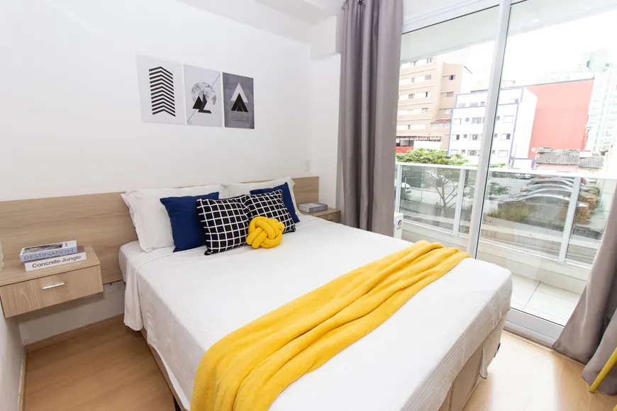 Foto 1 de Apartamento com 1 Quarto para alugar, 22m² em Sé, São Paulo