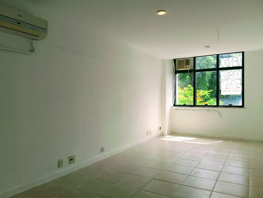 Foto 1 de Sala Comercial à venda, 31m² em Jardim Oceanico, Rio de Janeiro