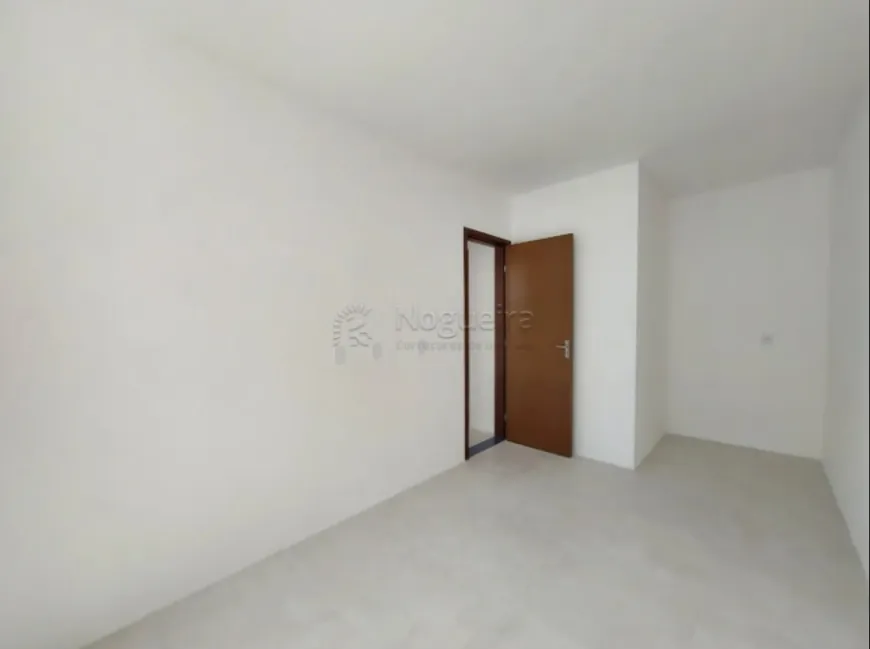 Foto 1 de Apartamento com 2 Quartos à venda, 46m² em Pau Amarelo, Paulista