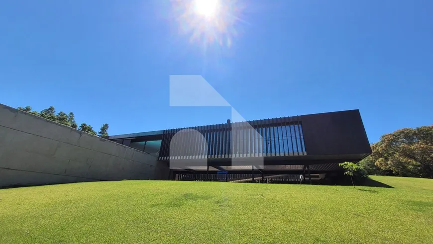 Foto 1 de Casa com 5 Quartos para venda ou aluguel, 1350m² em Condomínio Terras de São José, Itu