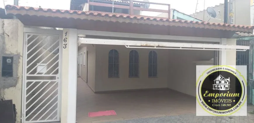 Foto 1 de Casa com 4 Quartos à venda, 250m² em Vila Adelaide Perella, Guarulhos