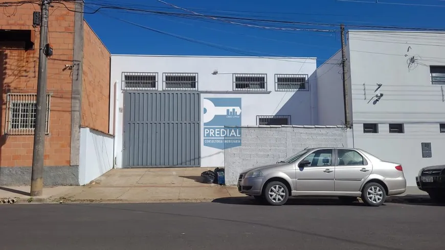 Foto 1 de Galpão/Depósito/Armazém à venda, 300m² em Jardim Maracanã, São Carlos