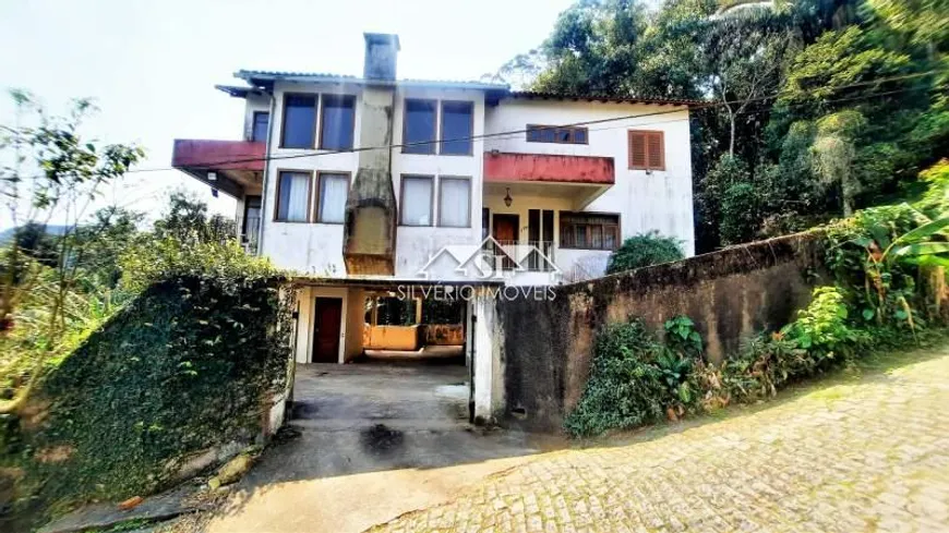 Foto 1 de Casa com 5 Quartos à venda, 256m² em Centro, Petrópolis
