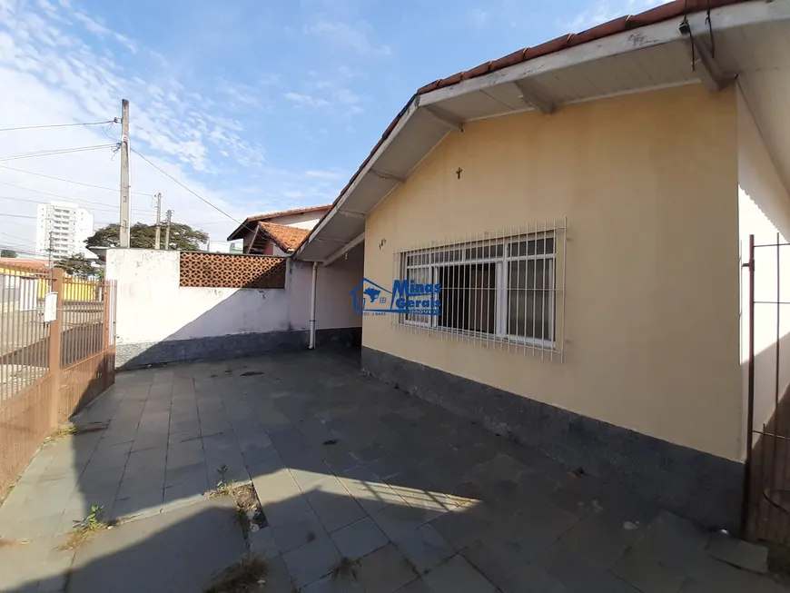 Foto 1 de Casa com 3 Quartos à venda, 98m² em Bosque dos Eucaliptos, São José dos Campos