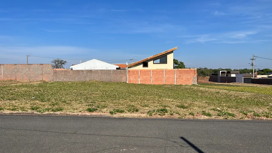 Foto 1 de Lote/Terreno à venda, 360m² em Jardim Santa Amélia, Brotas