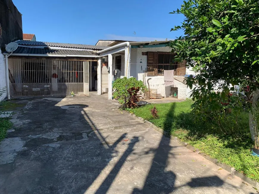 Foto 1 de Casa com 2 Quartos à venda, 132m² em Jardim Corumbá, Itanhaém