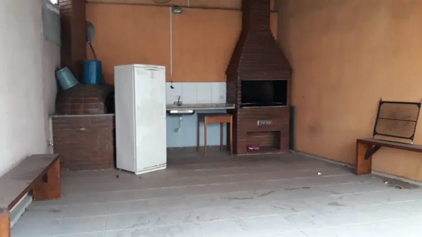 Foto 1 de Casa de Condomínio com 3 Quartos à venda, 72m² em Taboão, Diadema