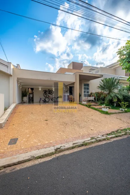 Foto 1 de Casa de Condomínio com 3 Quartos à venda, 300m² em Condomínio Village La Montagne, São José do Rio Preto