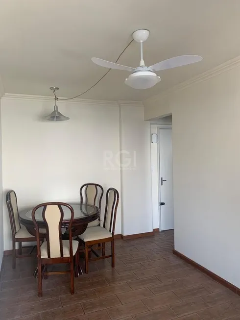 Foto 1 de Apartamento com 1 Quarto à venda, 38m² em Jardim Lindóia, Porto Alegre
