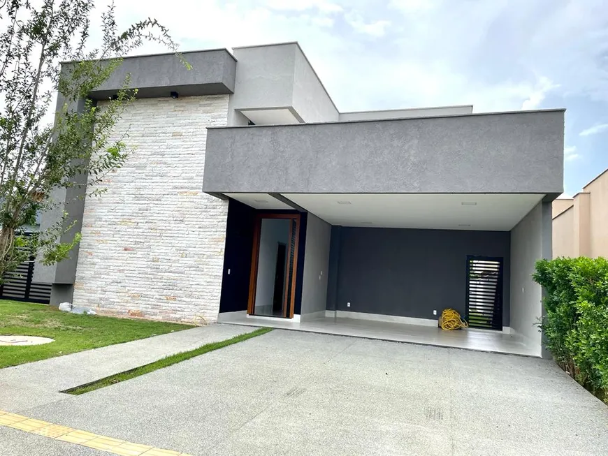 Foto 1 de Casa de Condomínio com 3 Quartos à venda, 219m² em Residencial Goiânia Golfe Clube, Goiânia