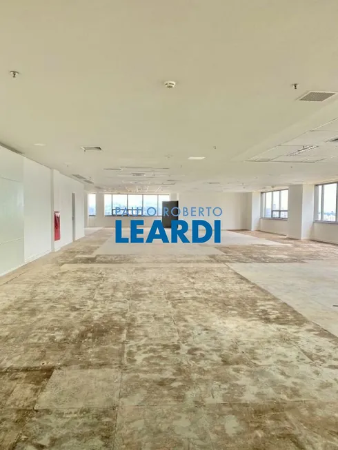 Foto 1 de Ponto Comercial à venda, 251m² em Alphaville, Barueri