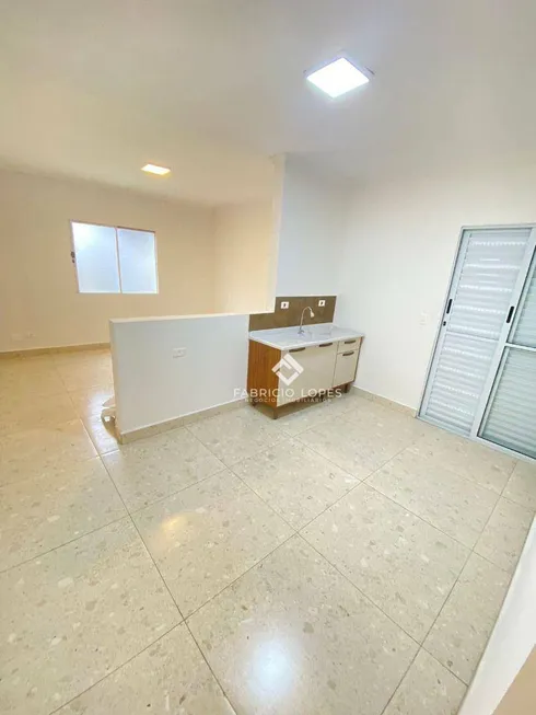 Foto 1 de Casa de Condomínio com 2 Quartos à venda, 78m² em Jardim Coleginho, Jacareí