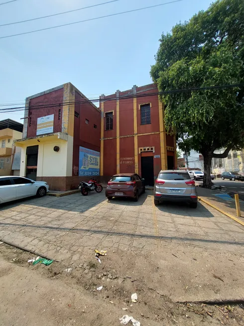 Foto 1 de Prédio Comercial com 5 Quartos para venda ou aluguel, 548m² em Centro, Manaus