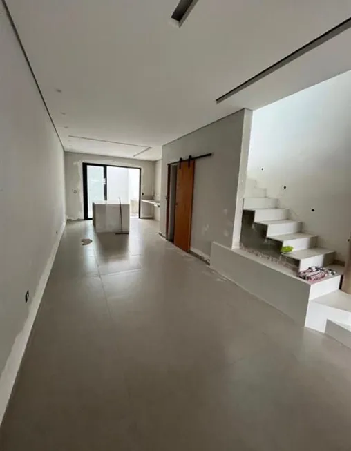 Foto 1 de Sobrado com 4 Quartos à venda, 150m² em Vila Carrão, São Paulo