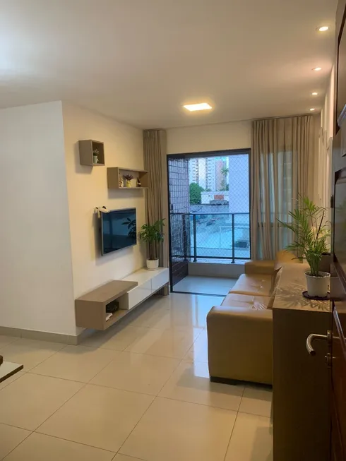 Foto 1 de Apartamento com 3 Quartos à venda, 68m² em Jaqueira, Recife