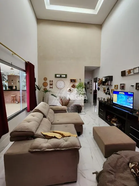 Foto 1 de Casa de Condomínio com 3 Quartos à venda, 170m² em Setor Habitacional Vicente Pires, Brasília