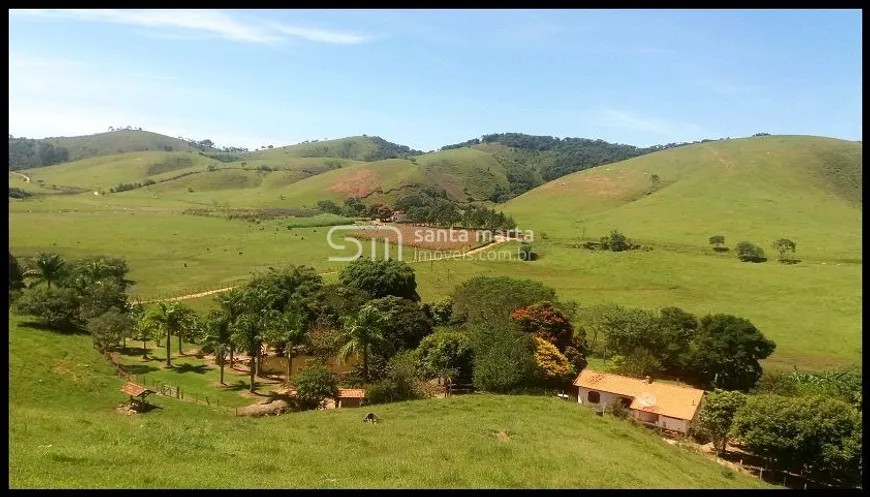 Foto 1 de Fazenda/Sítio com 3 Quartos à venda, 1m² em , Silveiras