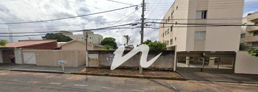 Foto 1 de Lote/Terreno à venda, 265m² em Brasil, Uberlândia