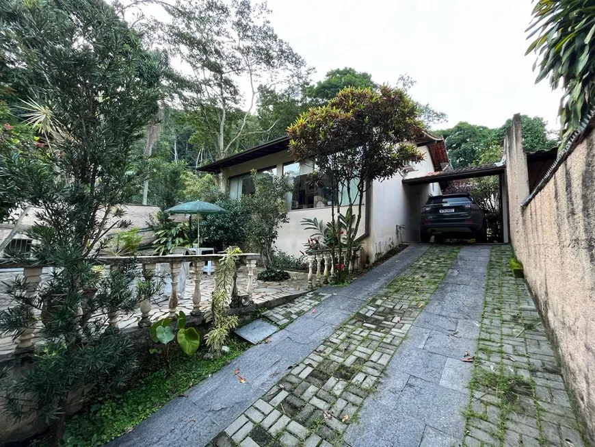 Foto 1 de Casa com 3 Quartos à venda, 156m² em Maravista, Niterói