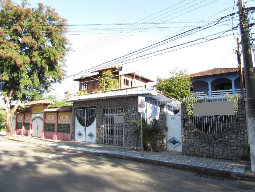 Foto 1 de Casa com 6 Quartos à venda, 849m² em Pontal de Camburi, Vitória