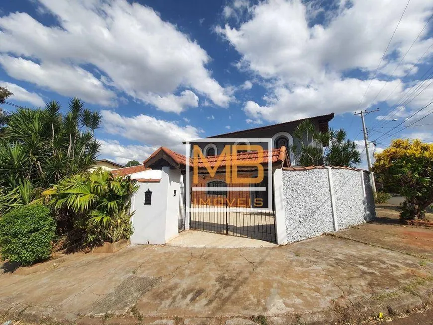 Foto 1 de Sobrado com 3 Quartos à venda, 218m² em Residencial Burato, Campinas