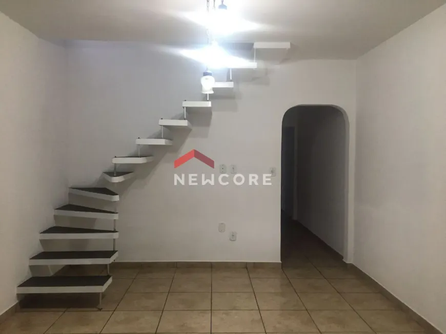 Foto 1 de Casa com 4 Quartos à venda, 143m² em Taboão, São Bernardo do Campo