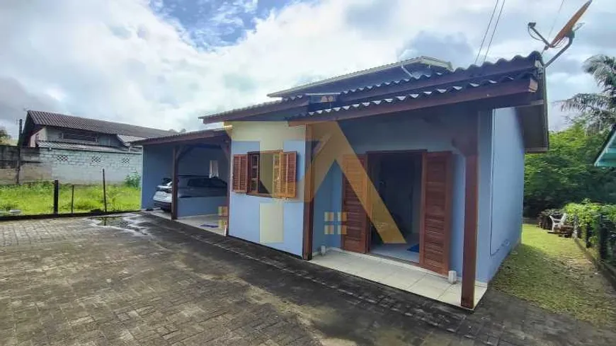 Foto 1 de Casa com 3 Quartos à venda, 120m² em Campo D una, Garopaba