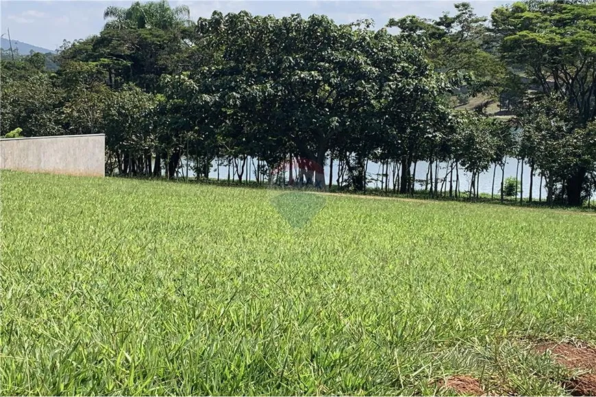 Foto 1 de Lote/Terreno à venda, 779m² em Loteamento 7 Lagos, Itatiba