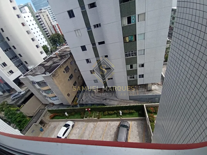 Foto 1 de Apartamento com 2 Quartos à venda, 105m² em Boa Viagem, Recife