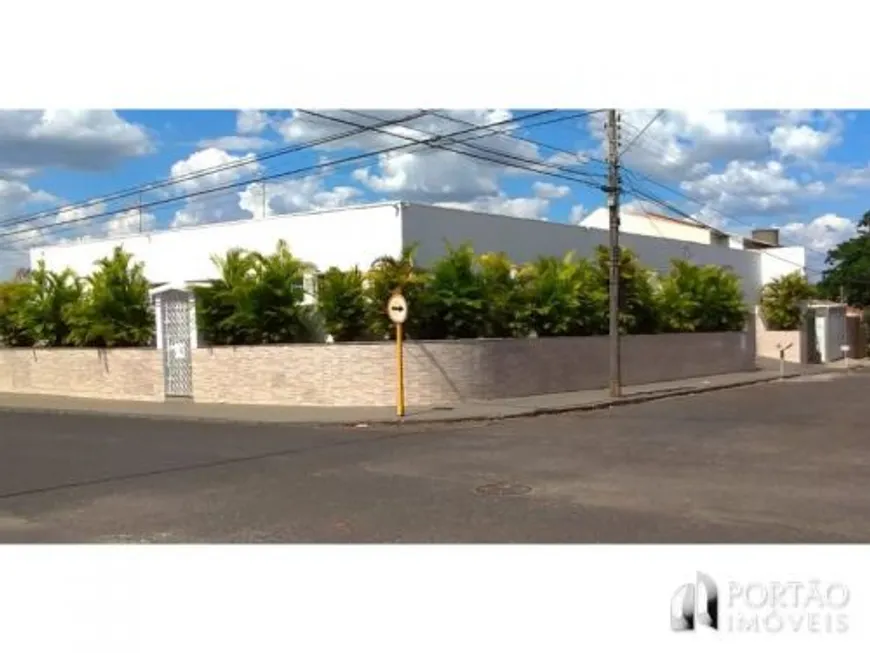 Foto 1 de Casa com 3 Quartos à venda, 346m² em Alto Higienopolis, Bauru