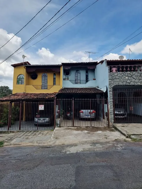 Foto 1 de Casa com 2 Quartos à venda, 72m² em Glória, Belo Horizonte