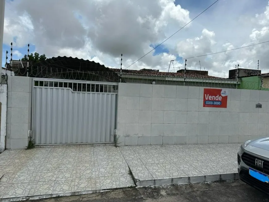 Foto 1 de Casa com 3 Quartos à venda, 187m² em Pitimbu, Natal