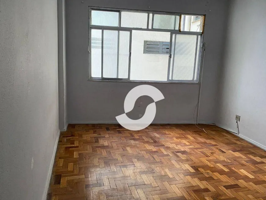 Foto 1 de Apartamento com 1 Quarto à venda, 34m² em Centro, Niterói