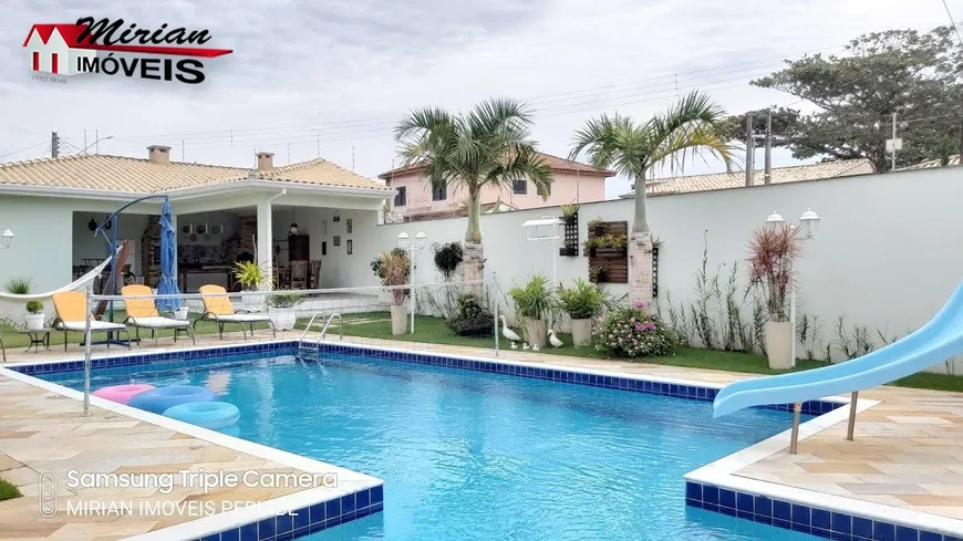 Foto 1 de Casa com 4 Quartos à venda, 240m² em Jardim Beira Mar, Peruíbe