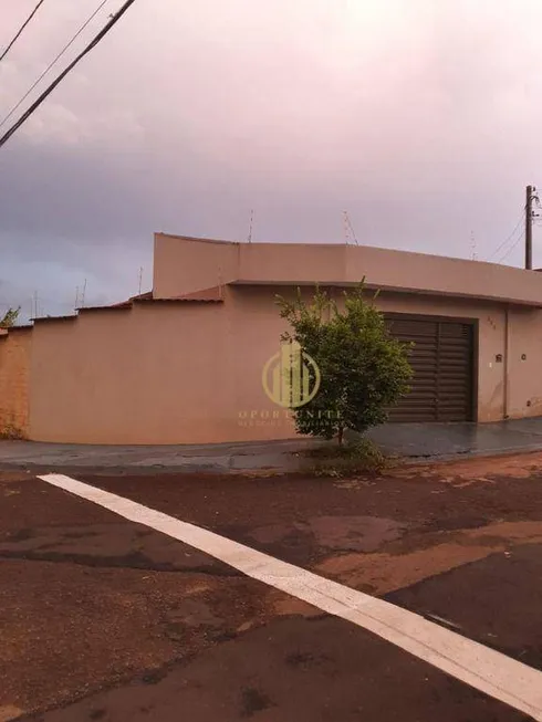 Foto 1 de Casa com 2 Quartos à venda, 120m² em Jardim Arlindo Laguna, Ribeirão Preto