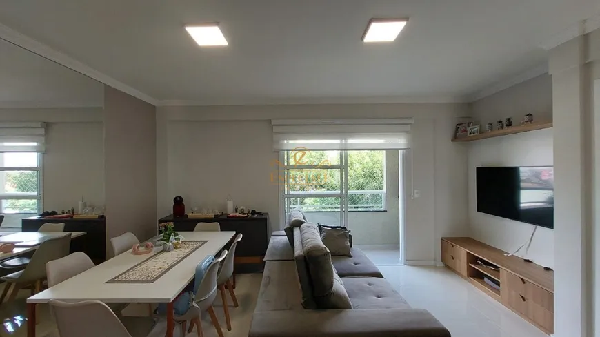 Foto 1 de Apartamento com 3 Quartos à venda, 79m² em Portão, Curitiba