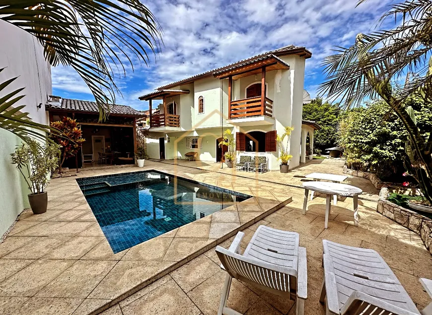 Foto 1 de Casa de Condomínio com 4 Quartos à venda, 552m² em Freguesia- Jacarepaguá, Rio de Janeiro