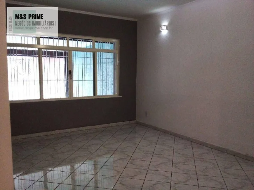 Foto 1 de Sobrado com 2 Quartos para alugar, 152m² em Vila Alzira, Santo André