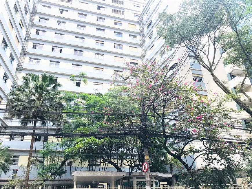 Foto 1 de Apartamento com 2 Quartos para venda ou aluguel, 98m² em Jardim América, São Paulo