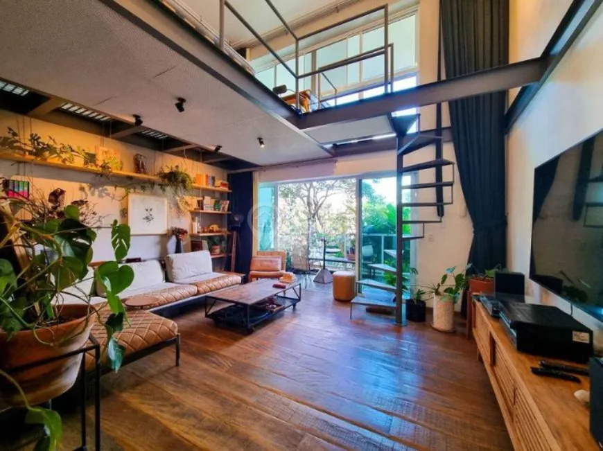 Foto 1 de Apartamento com 3 Quartos à venda, 142m² em Vila Mariana, São Paulo
