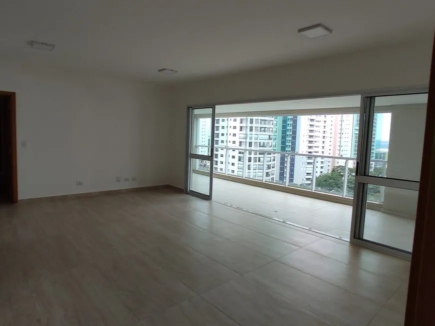 Foto 1 de Apartamento com 4 Quartos para alugar, 184m² em Parque Residencial Aquarius, São José dos Campos