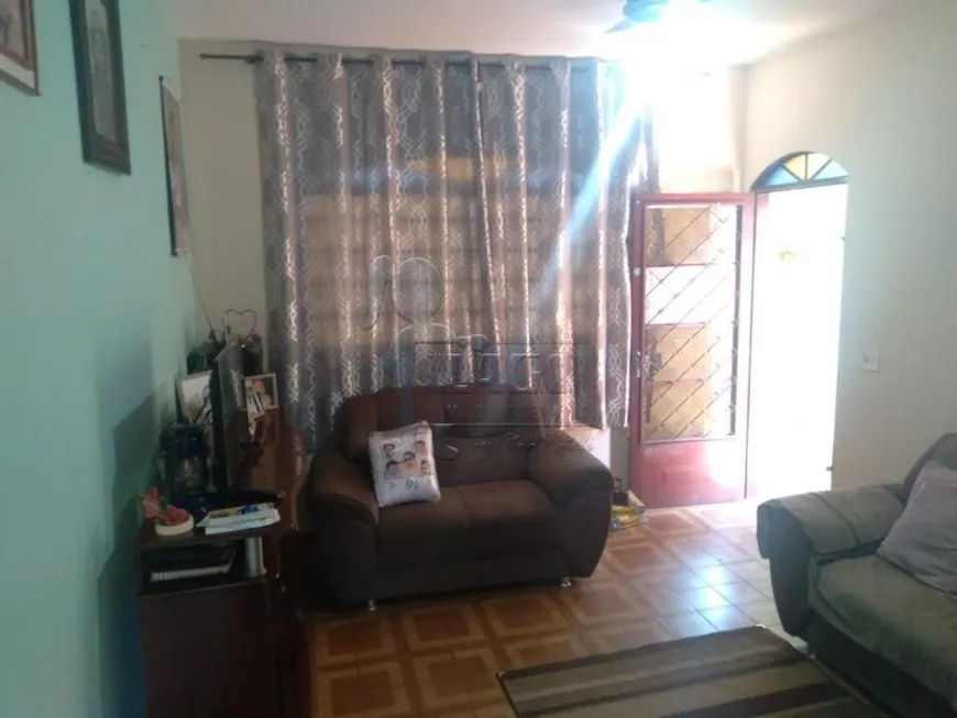 Foto 1 de Casa com 4 Quartos à venda, 167m² em Vila Albertina, Ribeirão Preto